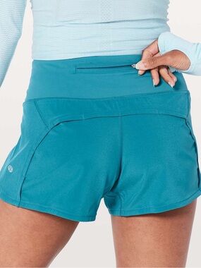 Lululemon Women’s Run Times Athletic Short II *4" in Teal Blue Size 8